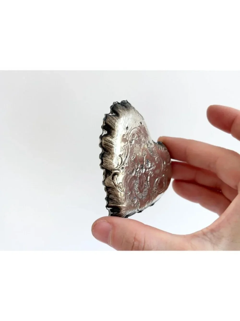 RARE Repousse Cherub Floral Vintage Sterling Silver Heart Shaped Scalloped Dish